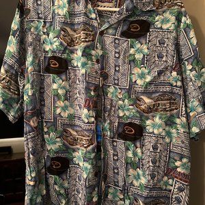 Arizona Diamondbacks Hawaiian collared shirt Large Reyn Spooner style